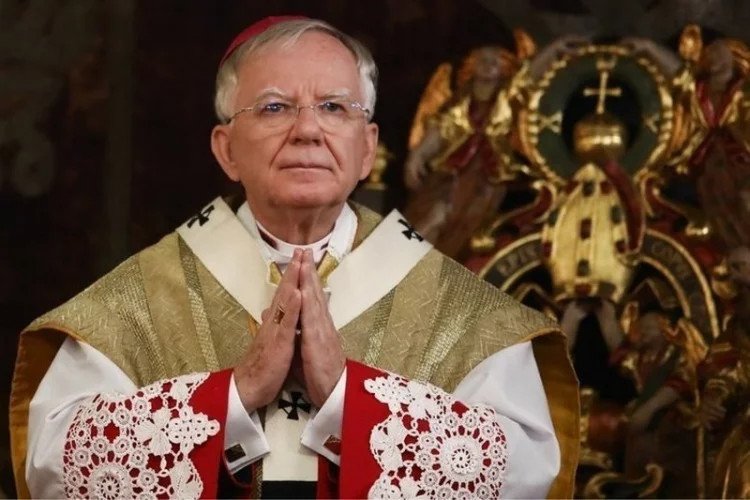 Abp Jędraszewski z podziwem o Lechu Kaczyńskim. "Wielki świadek Polski".