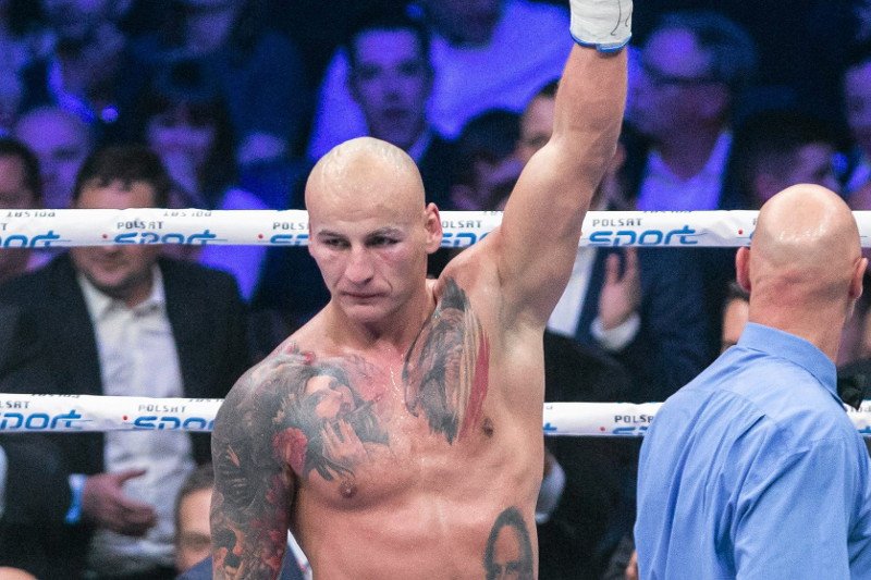 Artur Szpilka zainteresował się Dalajlamą.