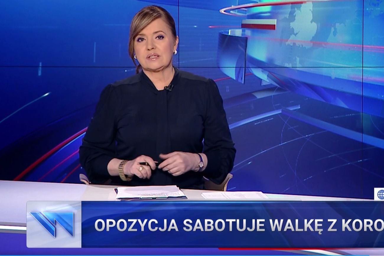 W "Wiadomościach" TVP próbowano udowodnić widzom, że tzw. lex Kaczyński miał promować szczepienia w Polsce.