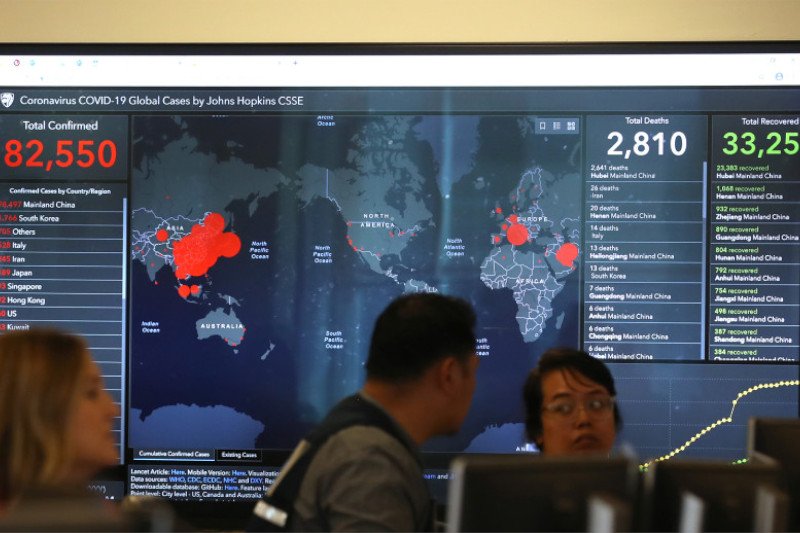 W USA poinformowano o pierwszej ofierze śmiertelnej koronawirusa.