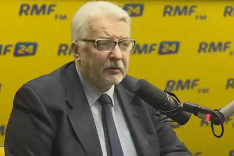 "Jest ikoną zła i głupoty. Niech trzyma się jak najdalej od Polski." Waszczykowski o noworocznych życzeniach Tuska