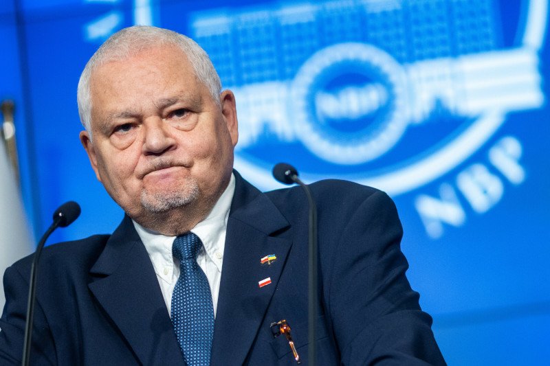 NBP dotrzymało słowa. Złożono zawiadomienia ws. wypowiedzi Donalda Tuska i Tomasza Siemoniaka