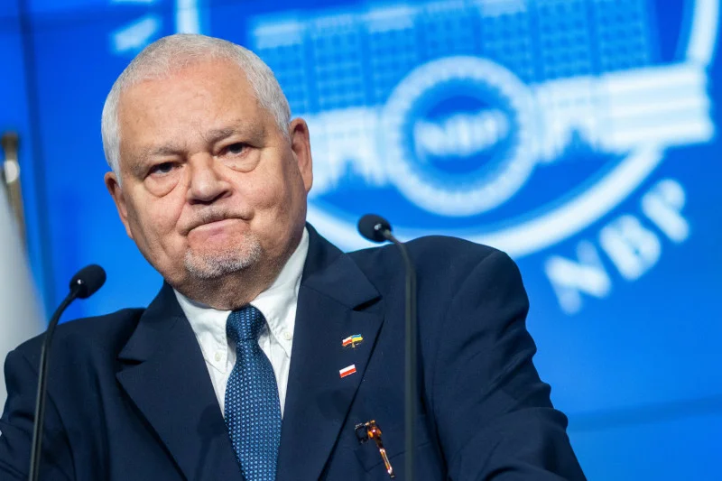 NBP dotrzymało słowa. Złożono zawiadomienia ws. wypowiedzi Donalda Tuska i Tomasza Siemoniaka