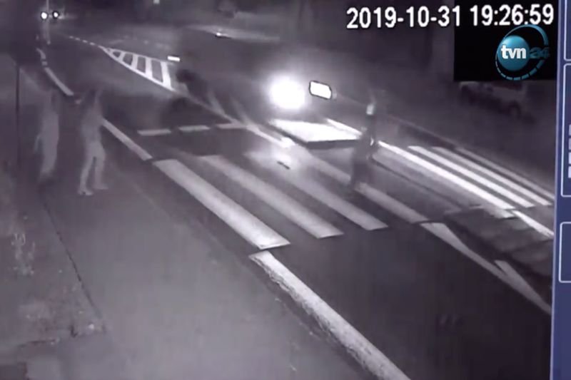 Nastolatka trafiła do szpitala.