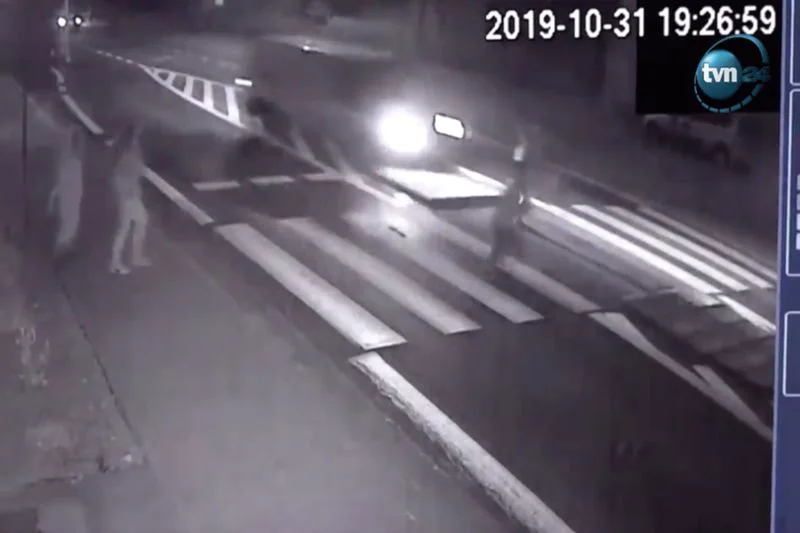 Nastolatka trafiła do szpitala.