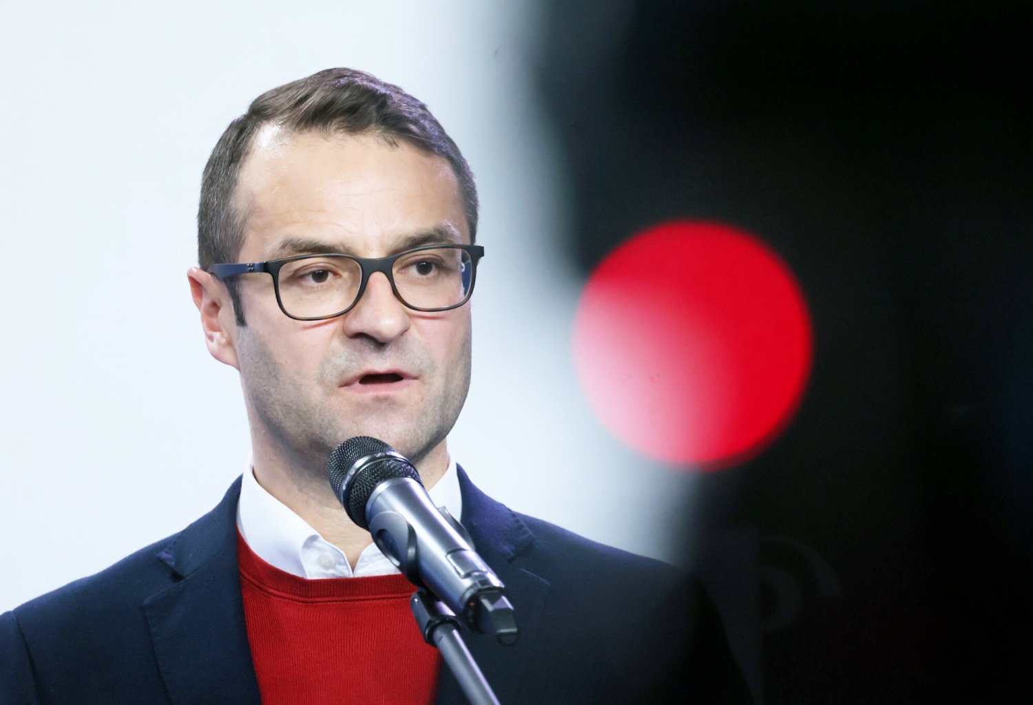 Kto zastąpi Tomasza Porębę?