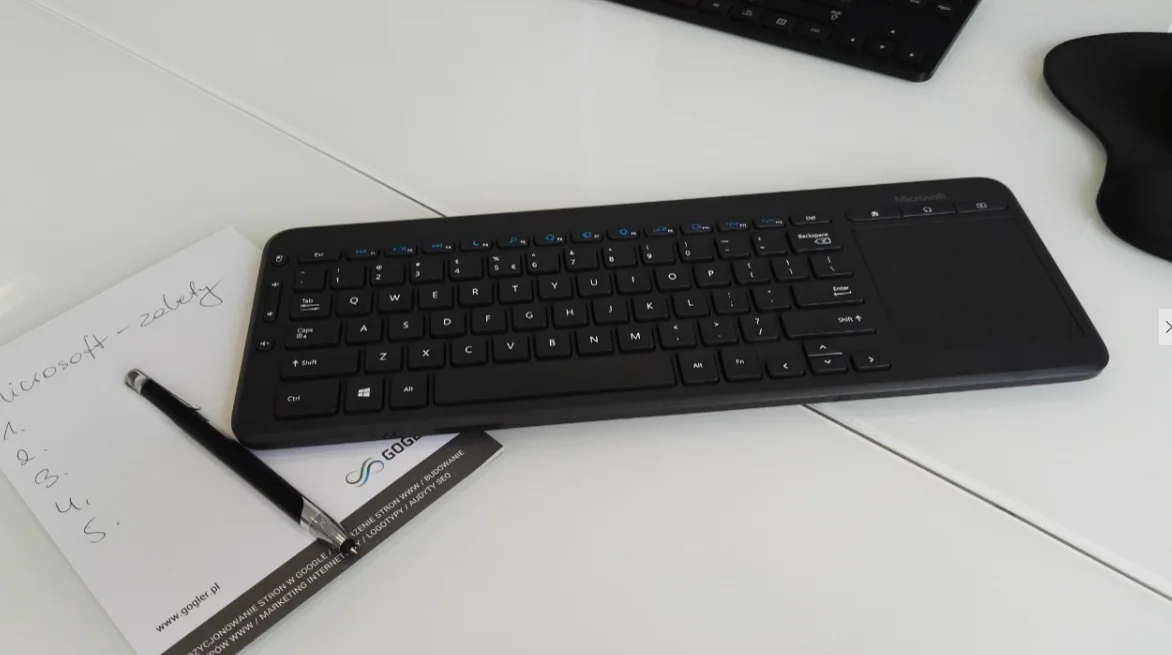 Połączenie klawiatury i myszki w wersji Microsoft