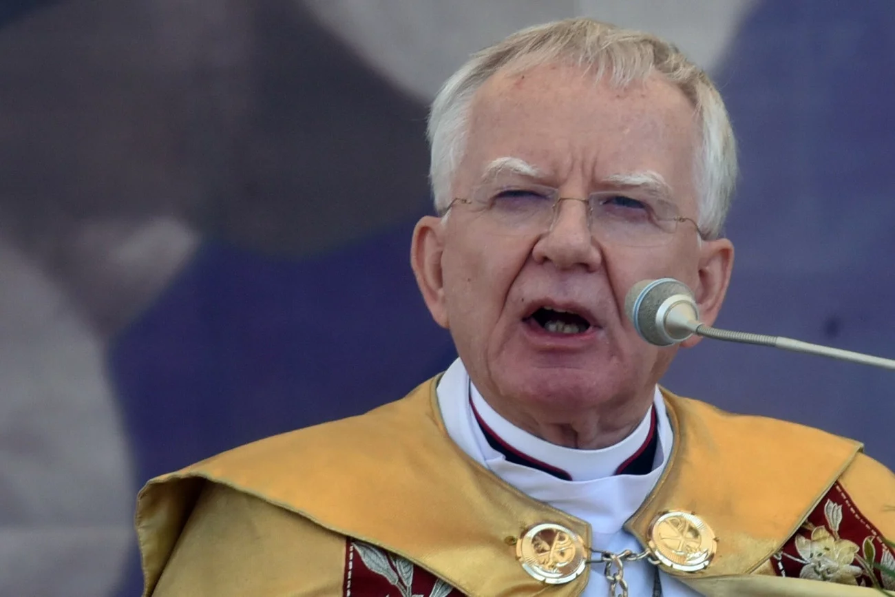 Abp Marek Jędraszewski drag queen Abp Marek Jędraszewski