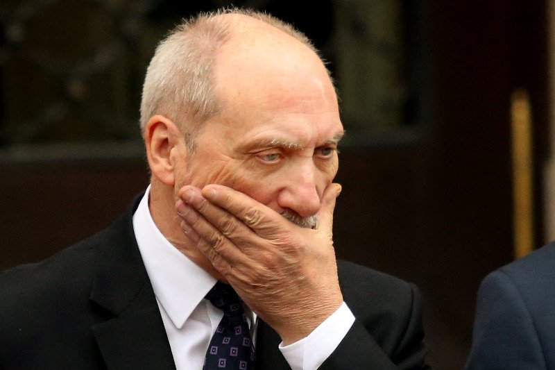 Antoni Macierewicz wreszcie doceniony i przez zwolenników, i przez przeciwników. Jest masa pochwał pod adresem szefa MON