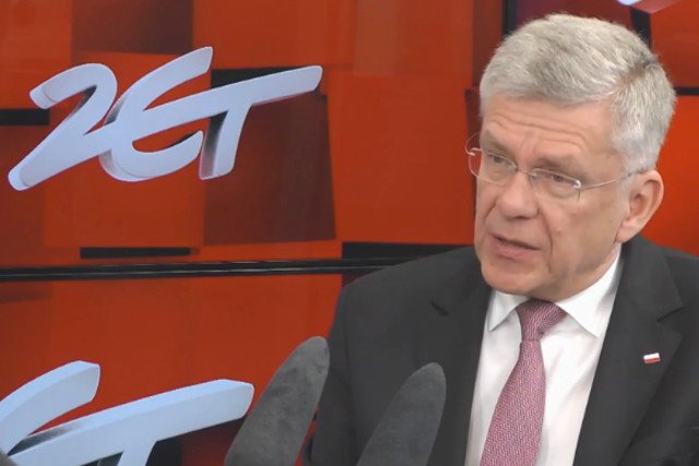 Karczewski zachwala Macierewicza, krytykuje Sikorskiego.