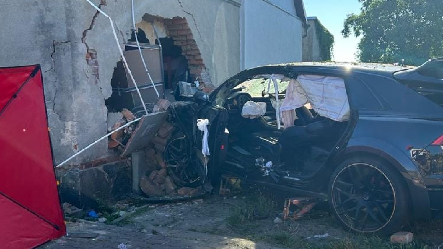 Wypadek w Dolicach. Śledczym mnożą się wątki po śmierci Marcina J.