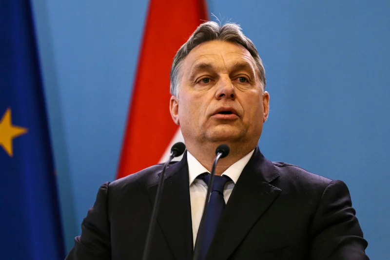 Wiktorow Orbanowi podoba się wizja polityki zagranicznej, jaką rysuje przed wyborcami Donald Trump.
