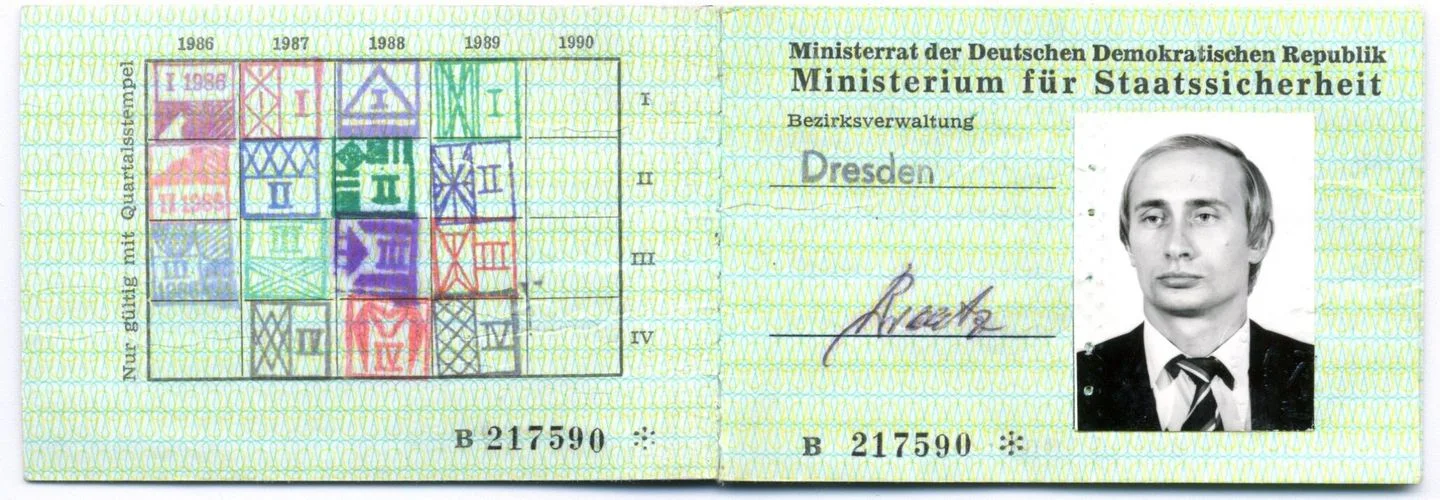 Legitymacja Stasi majora Putina ważna była do końca 1989 r.
