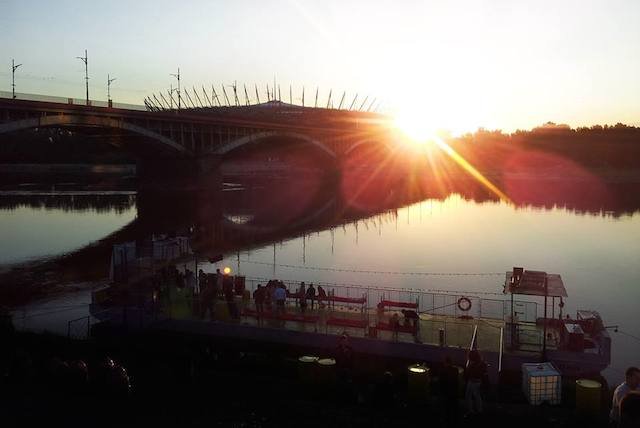 Sen Pszczoły, Warszawa