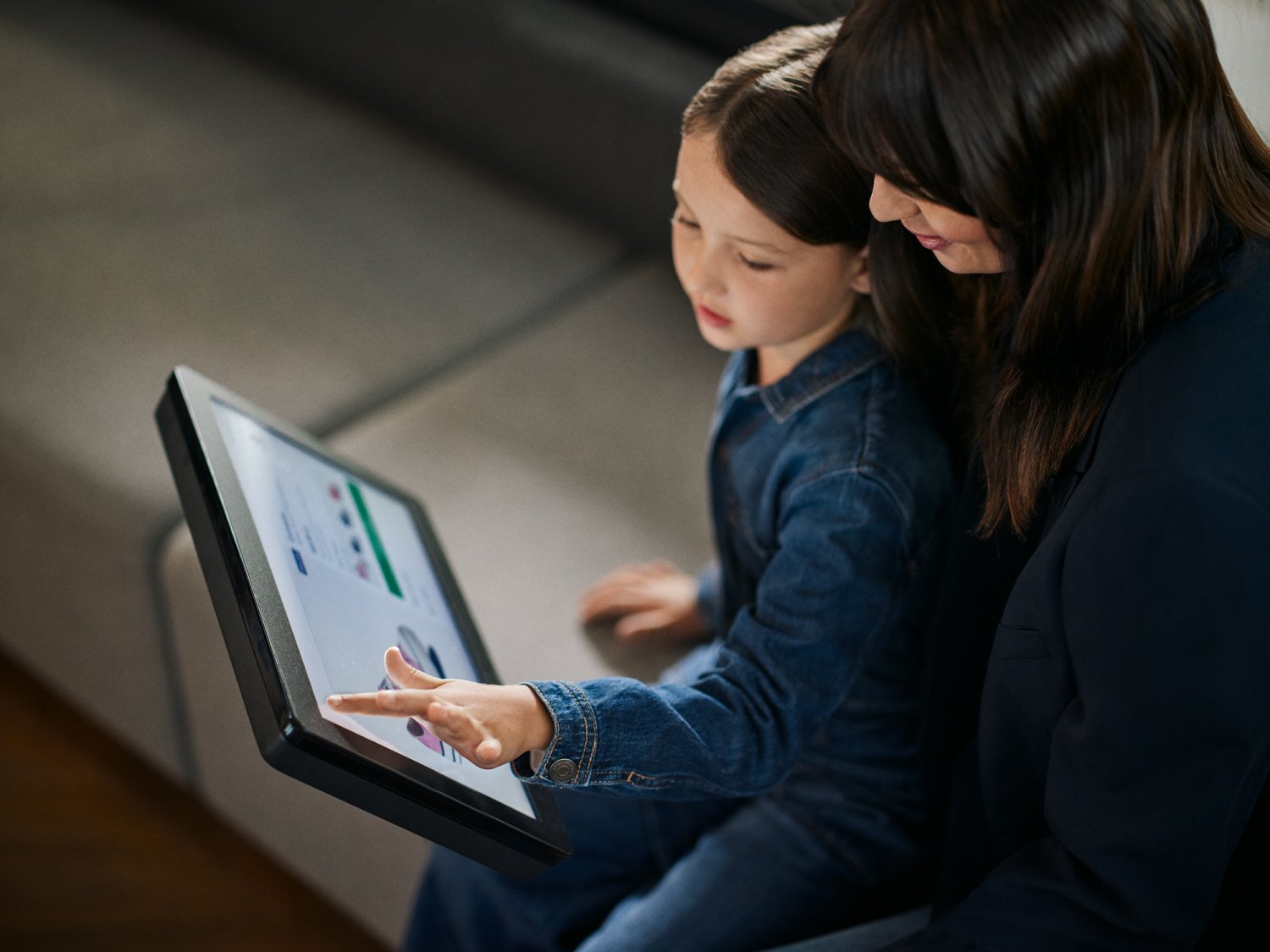 Prawidłowo dobrany rozmiar obuwia odgrywa istotną rolę w prawidłowym rozwoju stóp dziecka. Rodzicom w tym zadaniu pomoże bezpłatna usługa esize.me KIDS, którą wprowadziła marka eobuwie.pl.