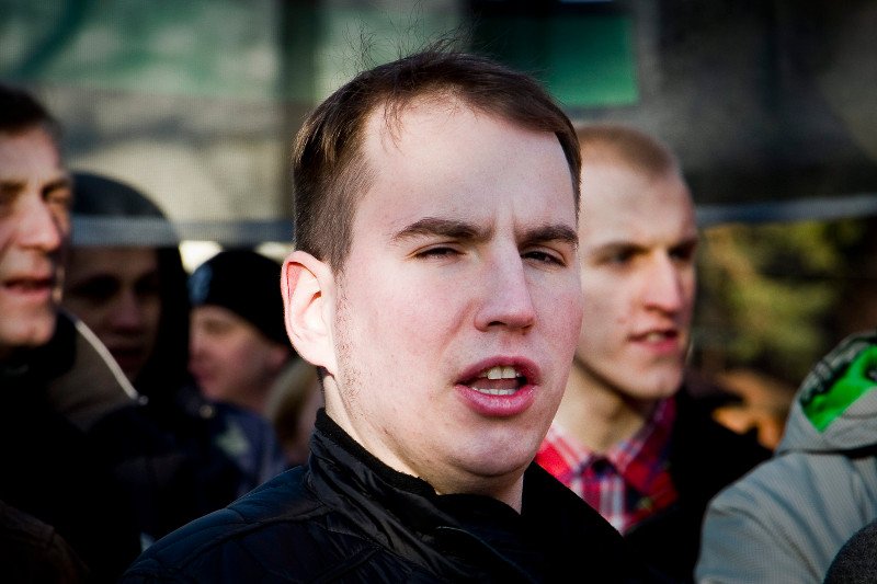 Jako narodowiec Adam Andruszkiewicz przekonywał, że nie możemy liczyć na nasz sojusz wojskowy z USA. Jako poseł i wiceminister zmienił zdanie.