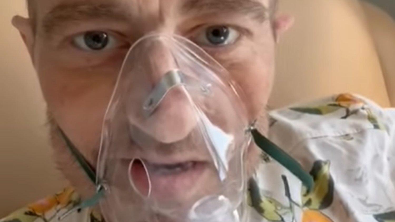 Tomasz Jakubiak ma apel do fanów. Pokazał nagranie ze szpitala w Atenach
