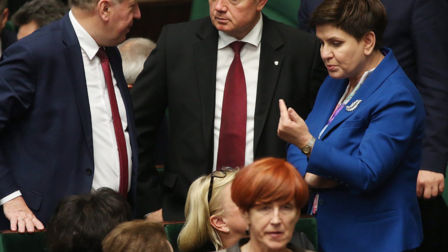 Kogo z rządu Beaty Szydło każe wyrzucić Jarosław Kaczyński? Zdaje się, że moment, w którym poznamy odpowiedź jest coraz bliżej.