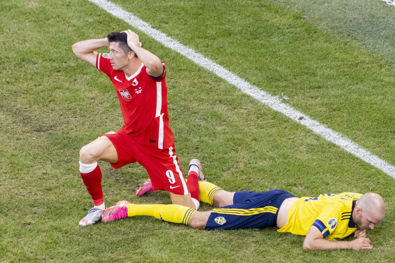 Historycznie mecze Polaków ze Szwedami to spory ból głowy dla Biało-Czerwonych. Wygrać nie udało się już od 31 lat.