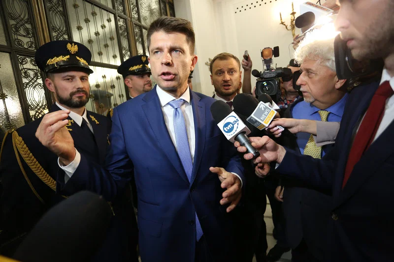 Na porozumienie z władzą pod egidą Kościoła, Ryszard Petru miał się zgodzić jeszcze w ubiegłym roku.