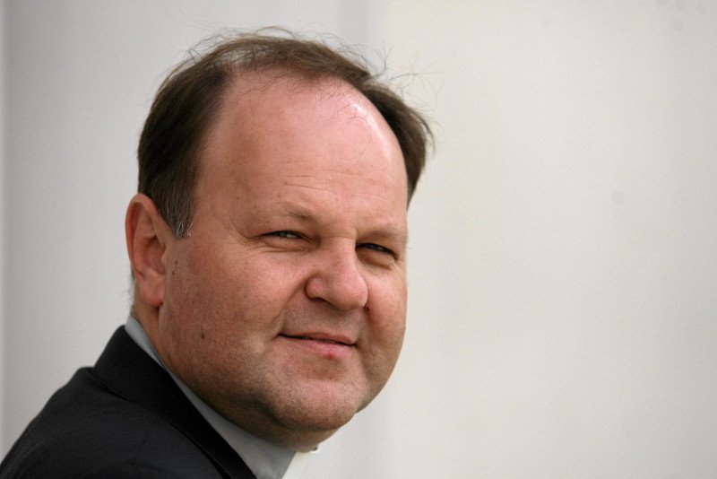 Ks. Sowa bardzo ostro wypowiedział się na temat szefa MSWiA.