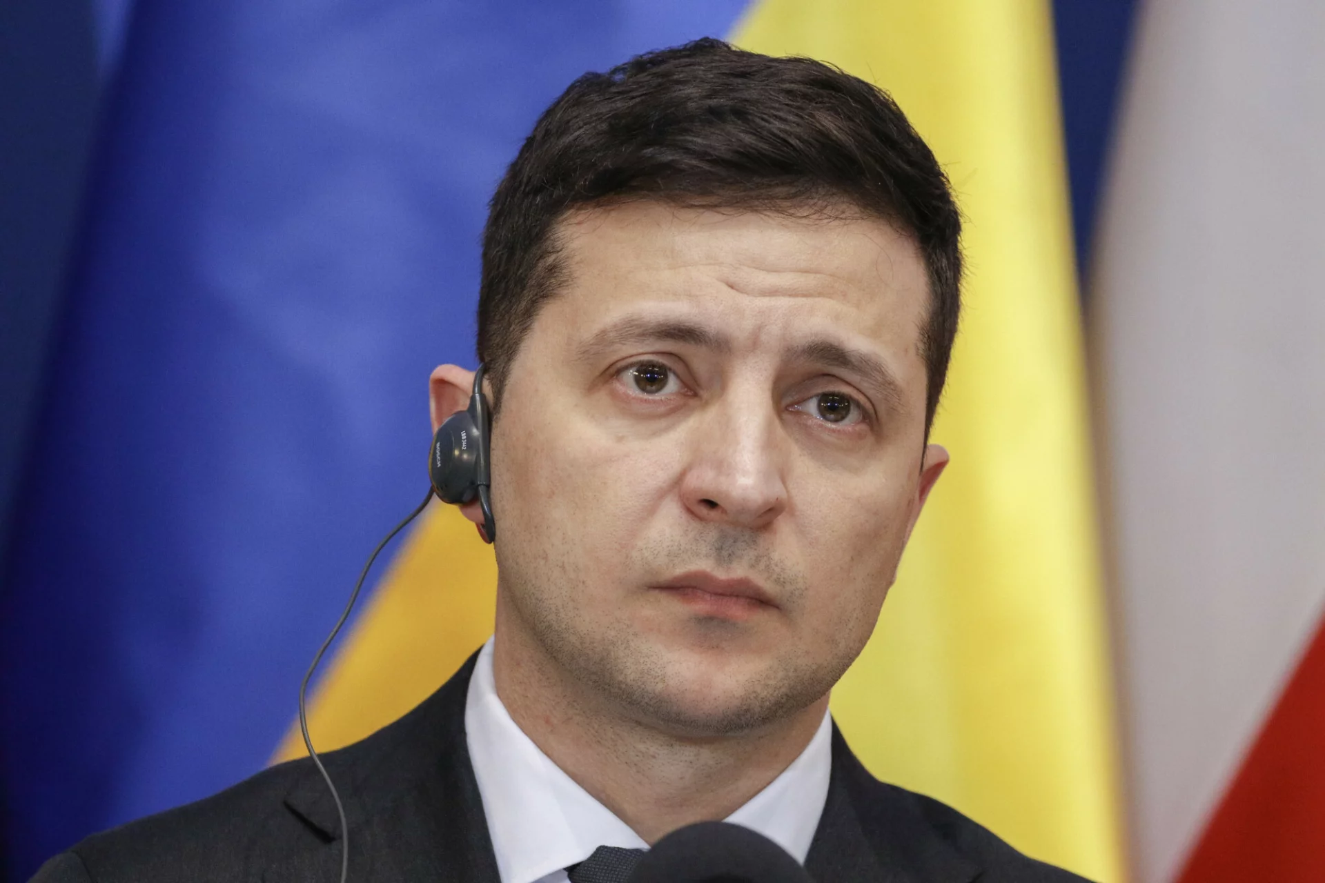 Zełenski zapewniał, że Ukraina nie zamierza "nikomu nic oddawać". Jednocześnie apelował do Ukraińców o zachowanie spokoju.