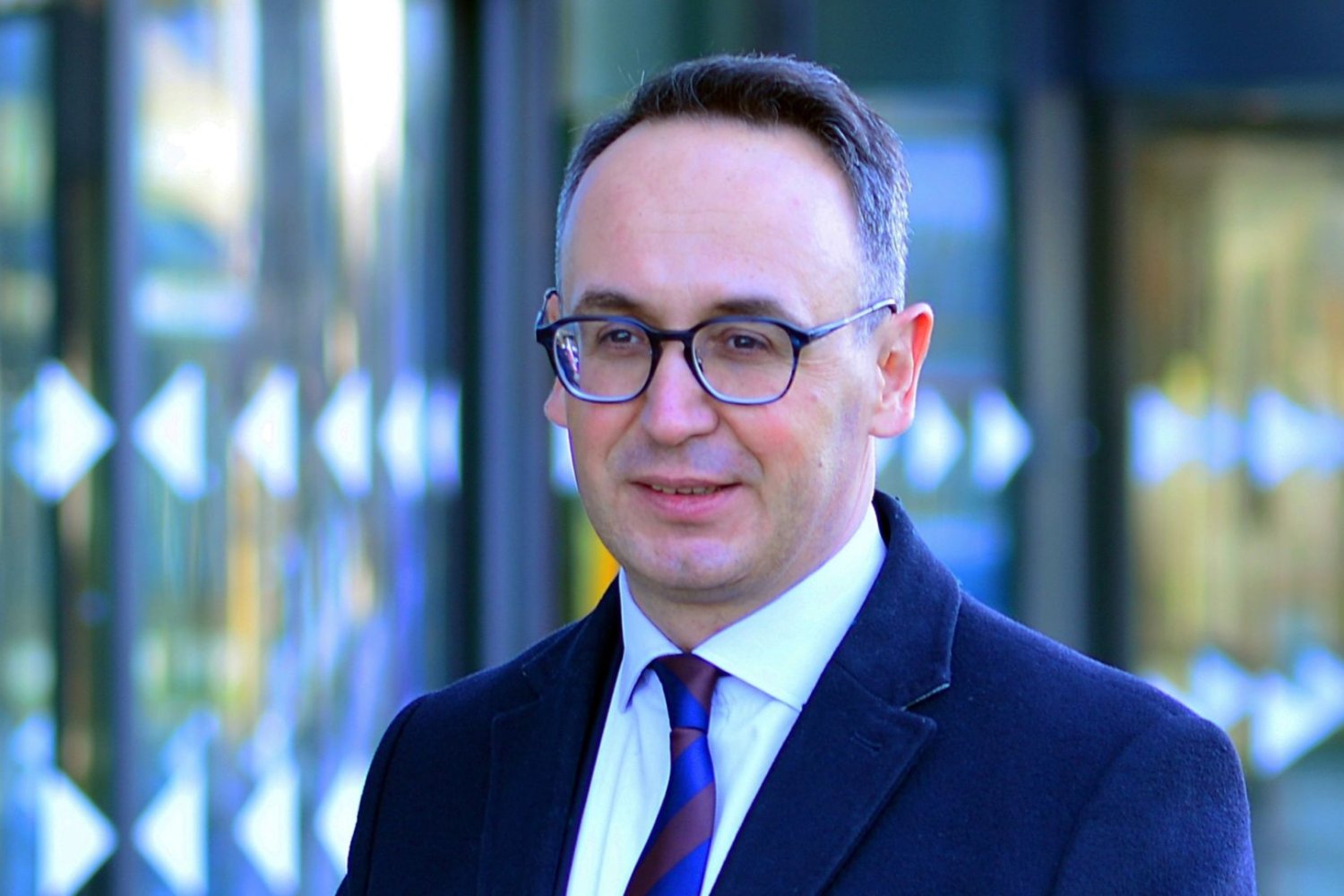 Koniec nagród "po linii władzy"? Dariusz Klimczak triumfuje w Karkonoszach Dariusz Klimczak, minister infrastruktury
