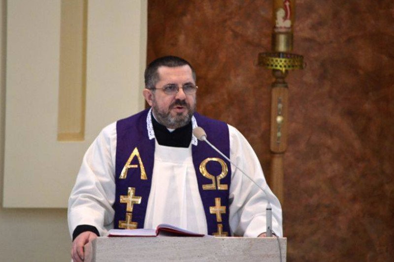 Ks. Janusz Czenczek jest koordynatorem egzorcystów w Polsce.