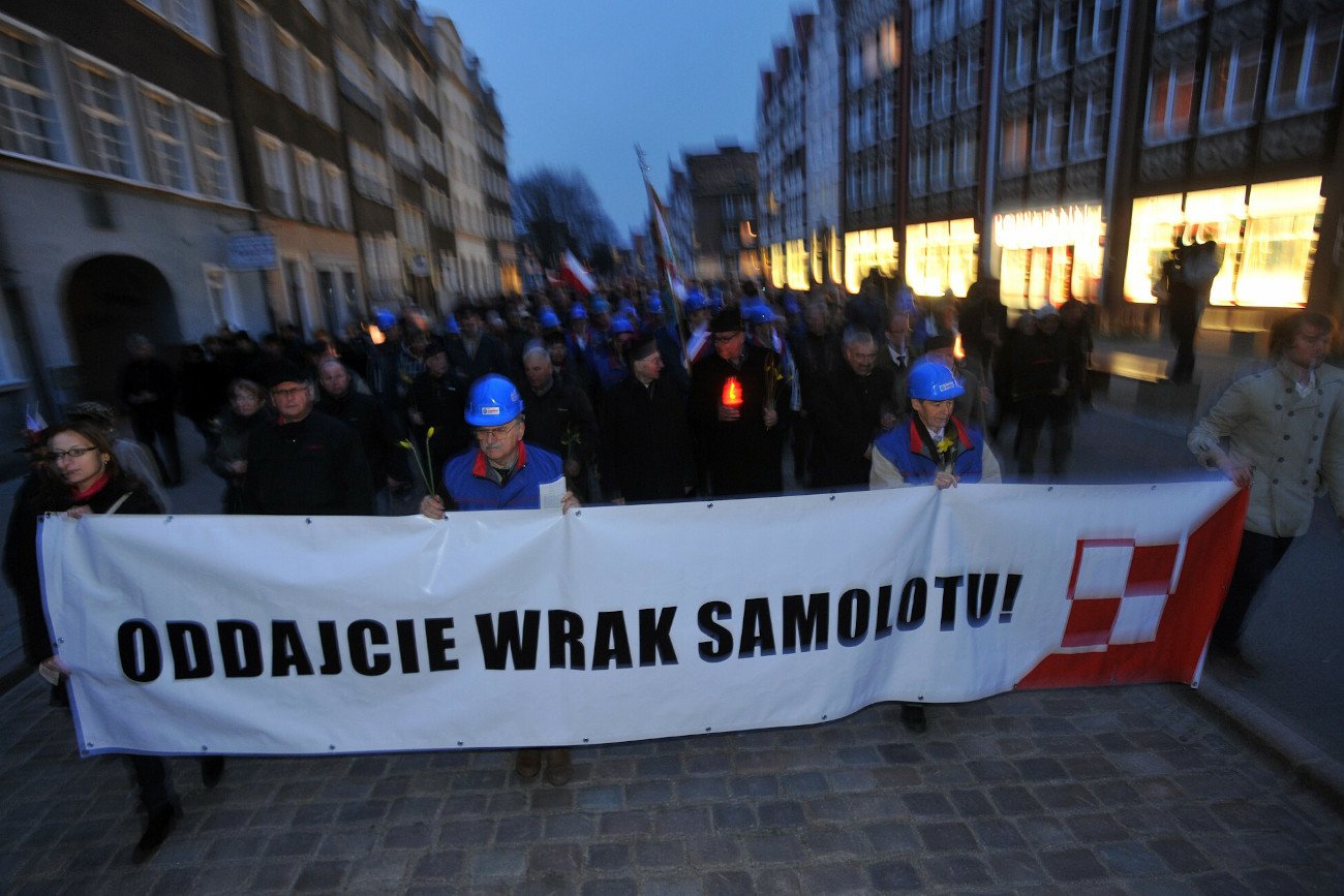 PiS zarzucał PO, że nic nie robi, by odzyskać wrak tupolewa. Co zrobił przez prawie siedem lat rządów, by sprowadzić wrak do Polski?