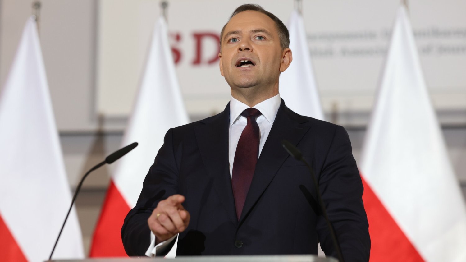 Pan Jerzy i mieszkanie Karola Nawrockiego. Taką wersję ma teraz