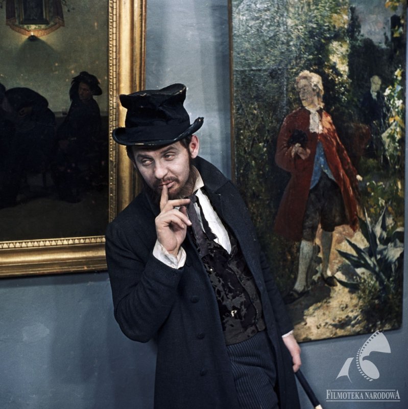 Kadr z fillmu "Mansarda"