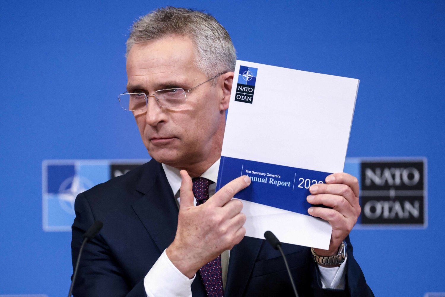 Szef NATO Jens Stoltenberg zaprezentował raport działań Sojuszu w 2022 roku.