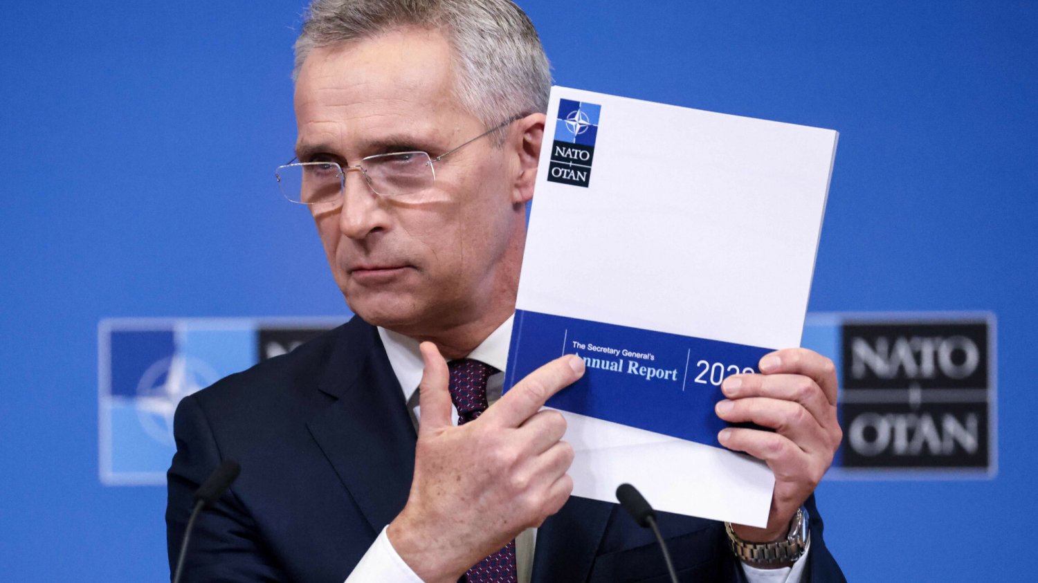 Szef NATO Jens Stoltenberg zaprezentował raport działań Sojuszu w 2022 roku.