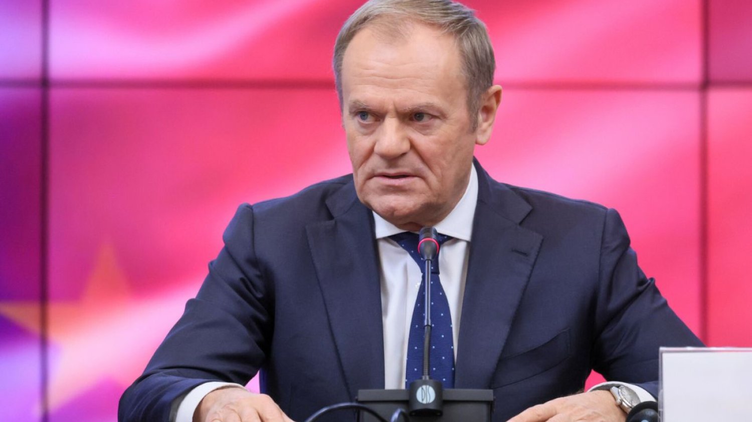 Nowy sondaż zmartwi Tuska. Jest w gronie polityków, którym Polacy ufają najmniej.