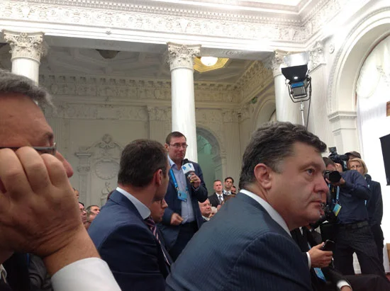 Przemawia Jurij Łucenko