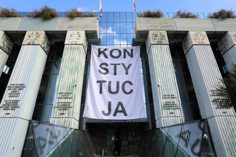 11 kwietnia rzecznik generalny TSUE ma przedstawić opinię w sprawie polskiej ustawy o Sądzie Najwyższym.