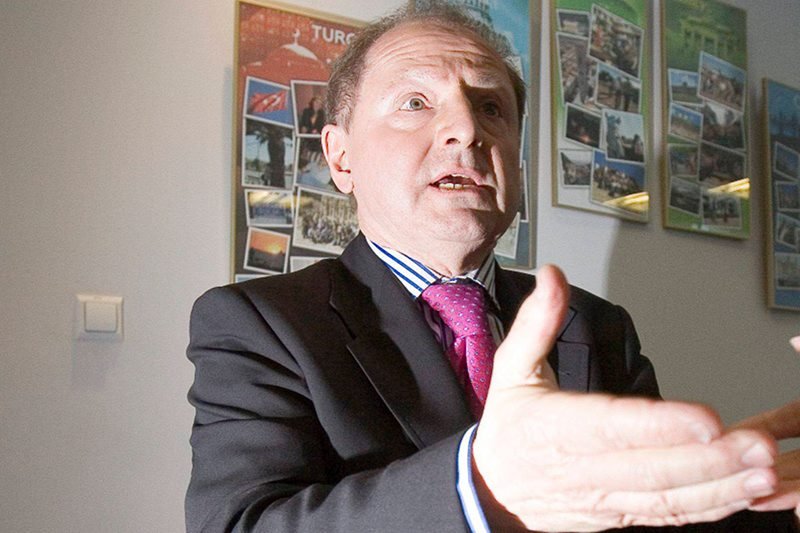 Tadeusz Iwiński został odsunięty od prac nad projektem uchwały upamiętniającej Grzegorza Przemyka