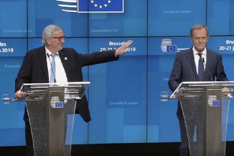 Juncker zażartował z Tuska.