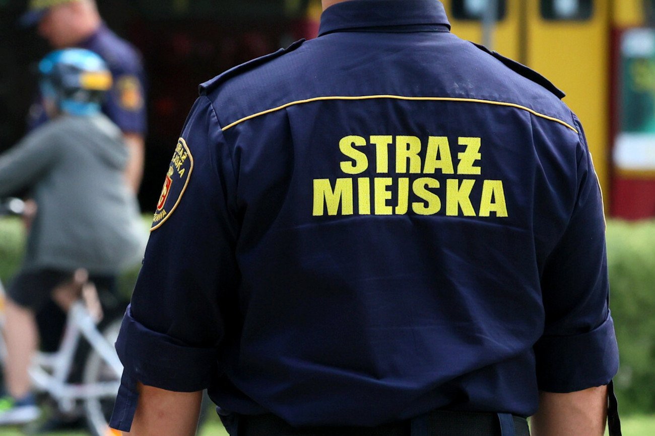 21-latka połknęła... skręta.