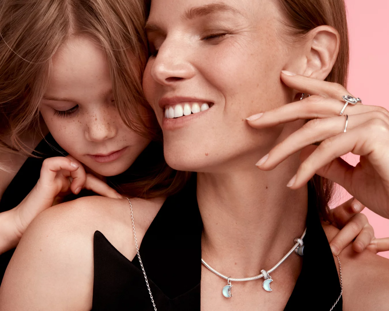 Pandora: biżuteria, która sprawi, że Gwiazdka zabłyśnie jeszcze mocniej