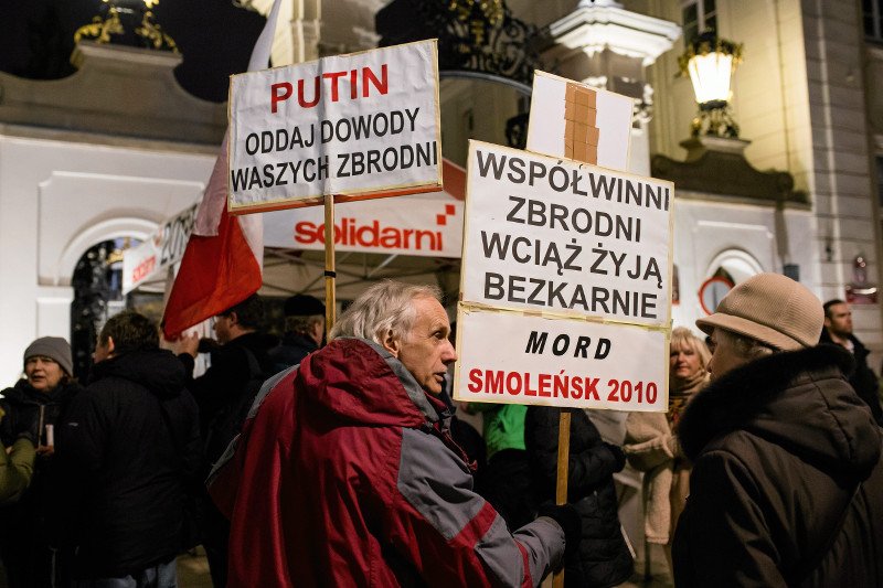 Kto wierzy w spisek zazwyczaj wierzy też w wodza.