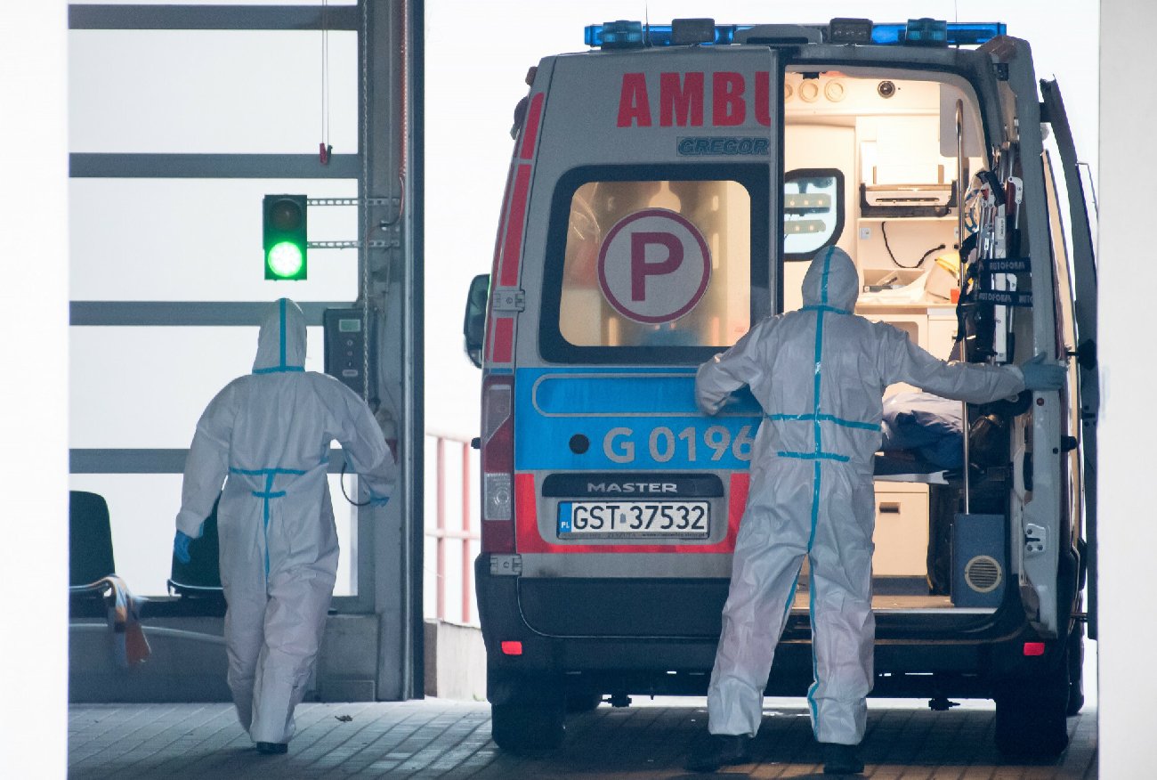 Nowy raport COVID-19. Ministerstwo Zdrowia podało najnowsze informacje