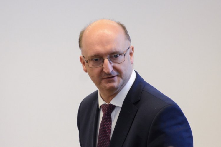 Piotr Wawrzyk będzie członkiem partii PiS. Kandydat na RPO podjął decyzję.