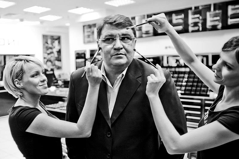 Zmarł Wojciech Inglot. To on był twórcą polskiej marki kosmetyków Inglot, które podbiły świat.