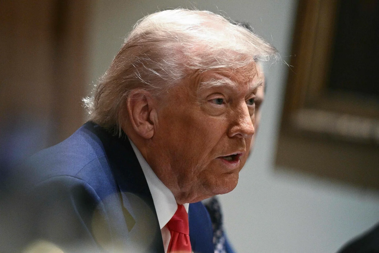 Trump znów zmienia zdanie ws. ceł. Tym razem chodzi o telefony