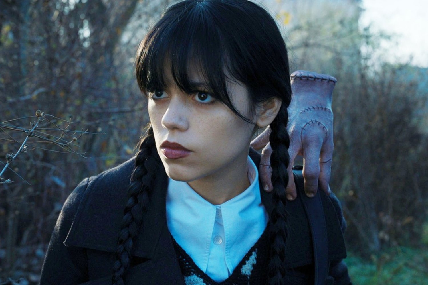 Jenna Ortega mówiła, że zmieniała kwestie w "Wednesday". Strajkujący scenarzyści chcą, by poparła ich protest.