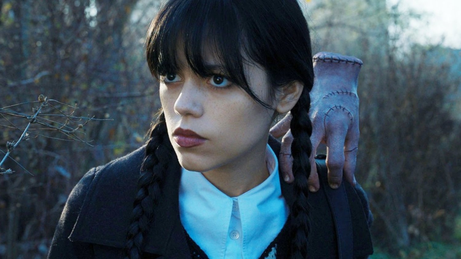 Jenna Ortega mówiła, że zmieniała kwestie w "Wednesday". Strajkujący scenarzyści chcą, by poparła ich protest. Jenna Ortega mówiła, że zmieniała kwestie w "Wednesday". Strajkujący scenarzyści chcą, by poparła ich protest.