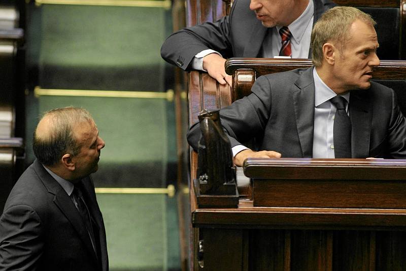 Respektu do Grzegorza Schetyny nie ma już nie tylko Donald Tusk, ale nawet dawni przyjaciele.