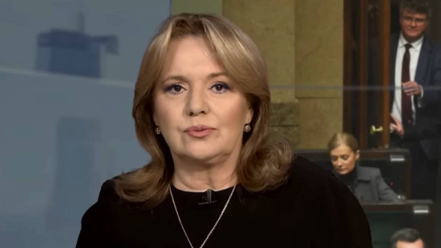 Holecka w TV republika: Stroi fochy, bo nie ma wizażystki i fryzjera