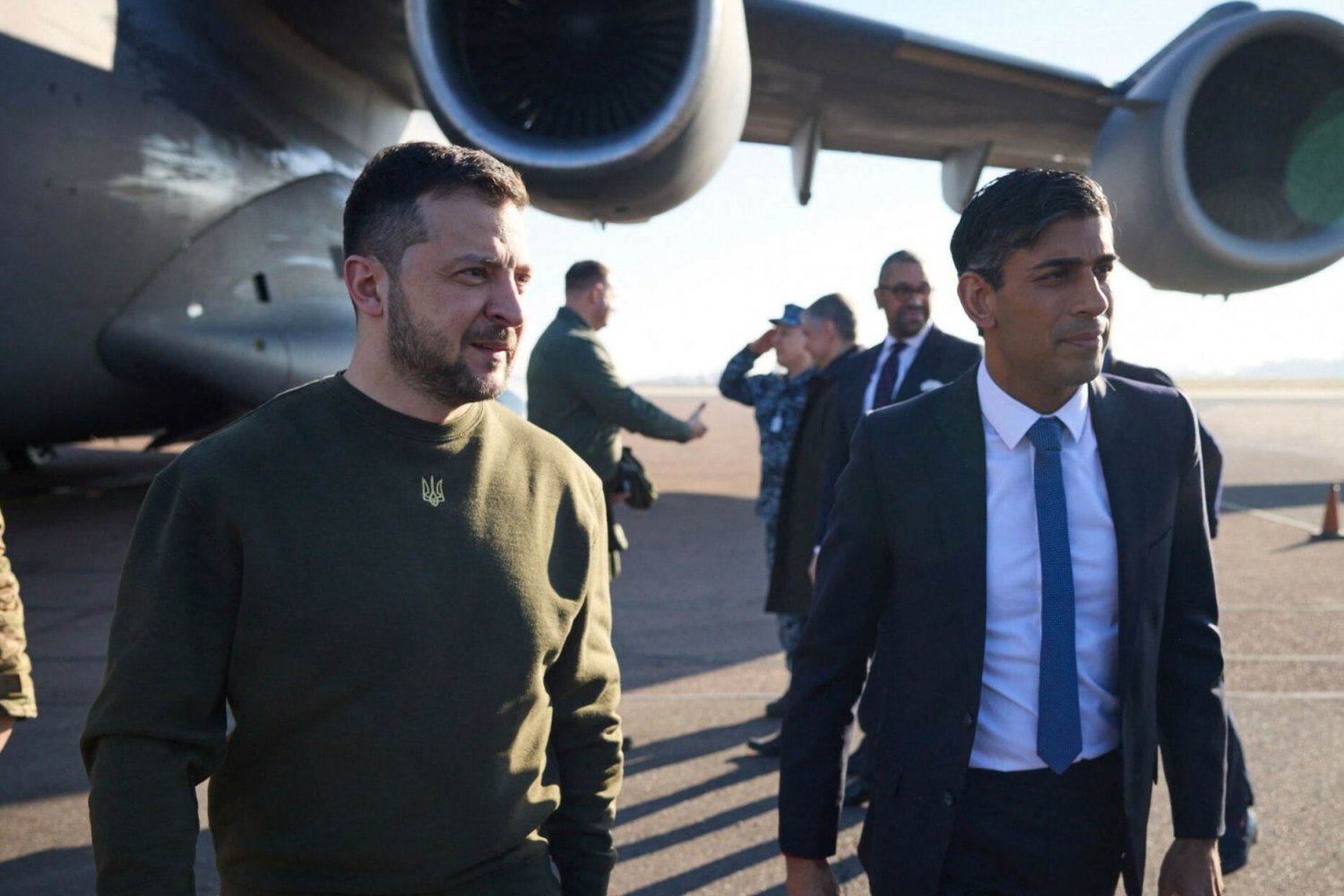 Premier Wielkiej Brytanii oraz prezydent Ukrainy.